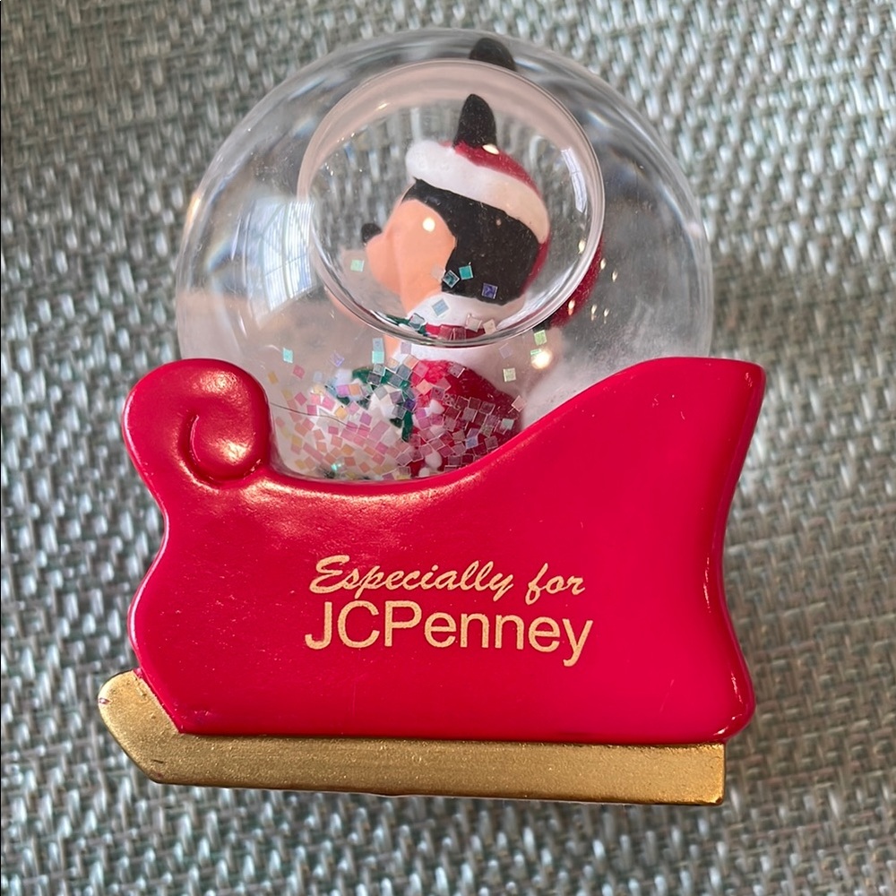 Disney Mickey Mouse 2003 Limited Edition Snow Globe - Picture 2 of 4